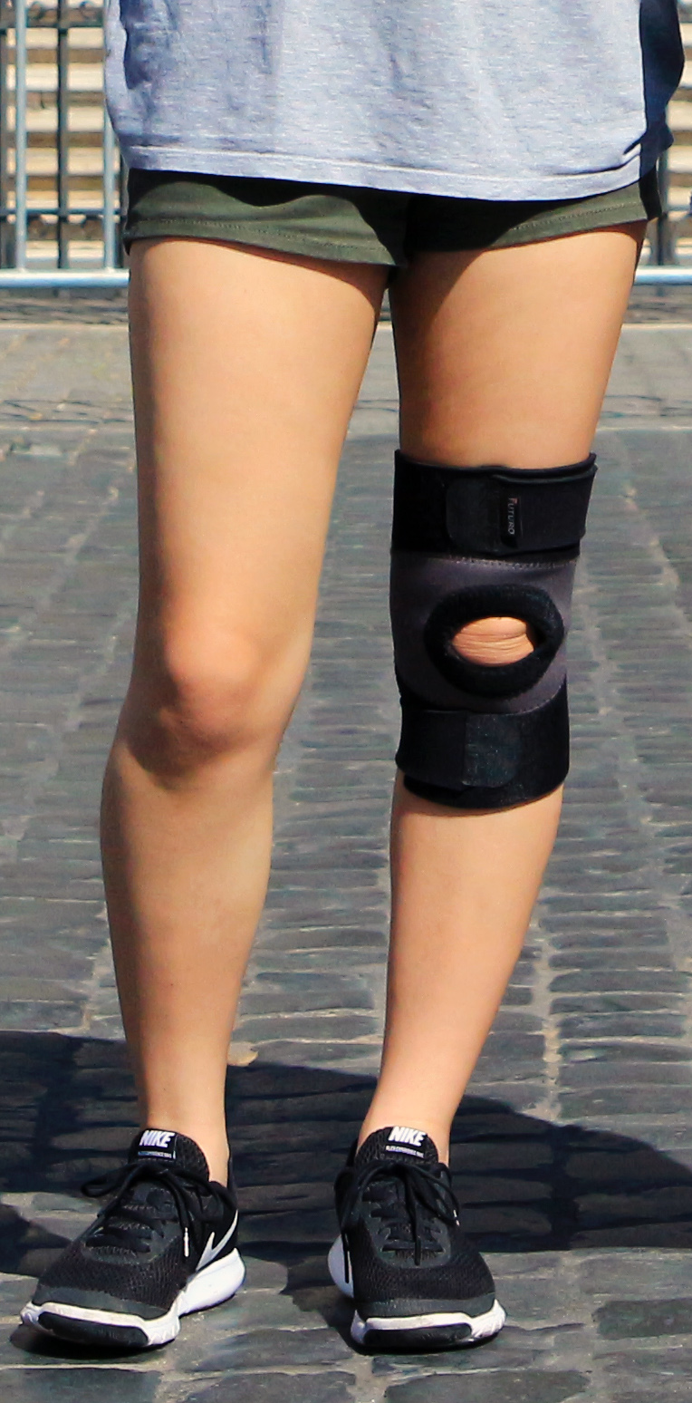Custom Knee Braces in Burlington Ontario